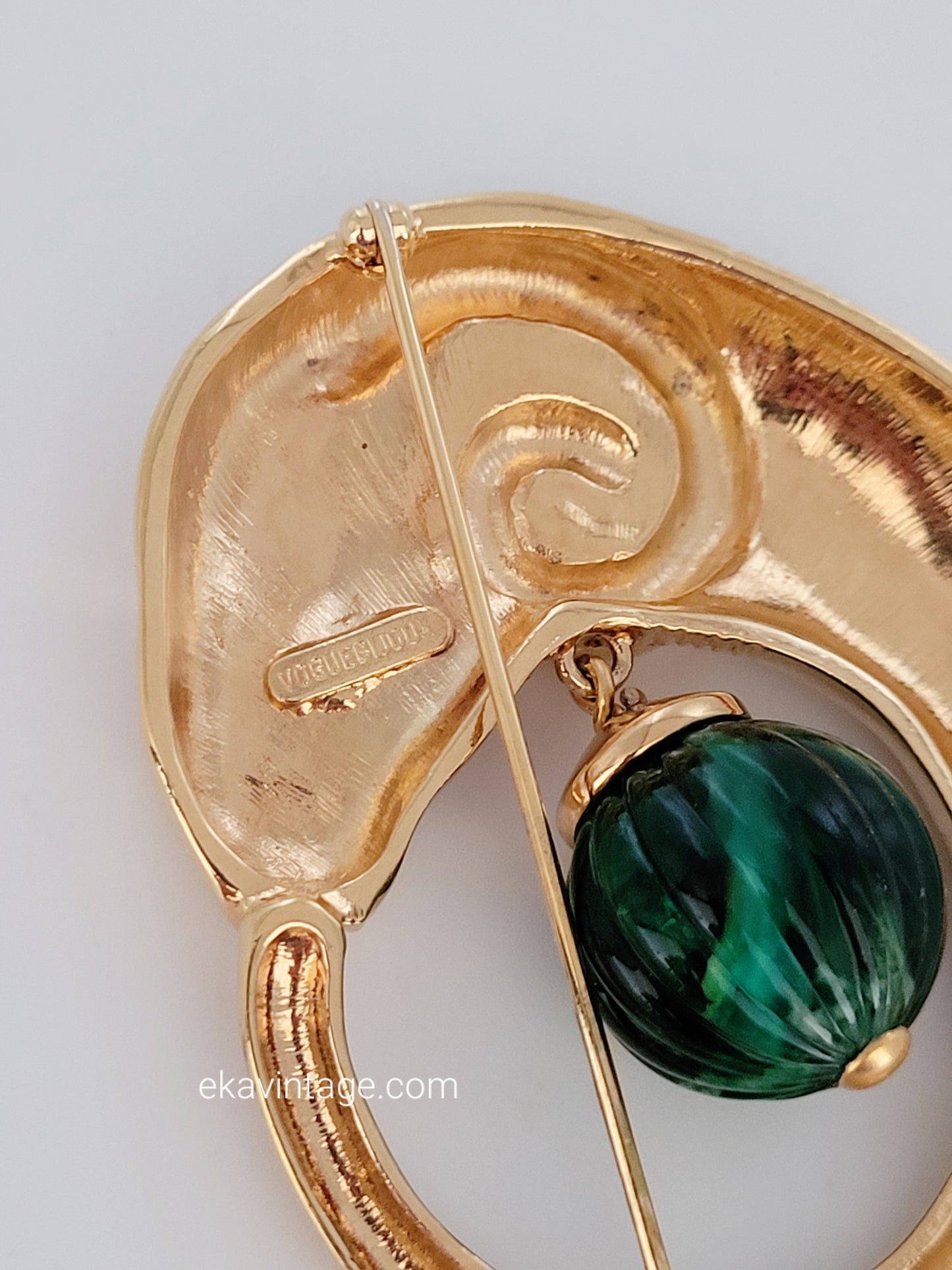 Vogue bijoux - Broche vintage