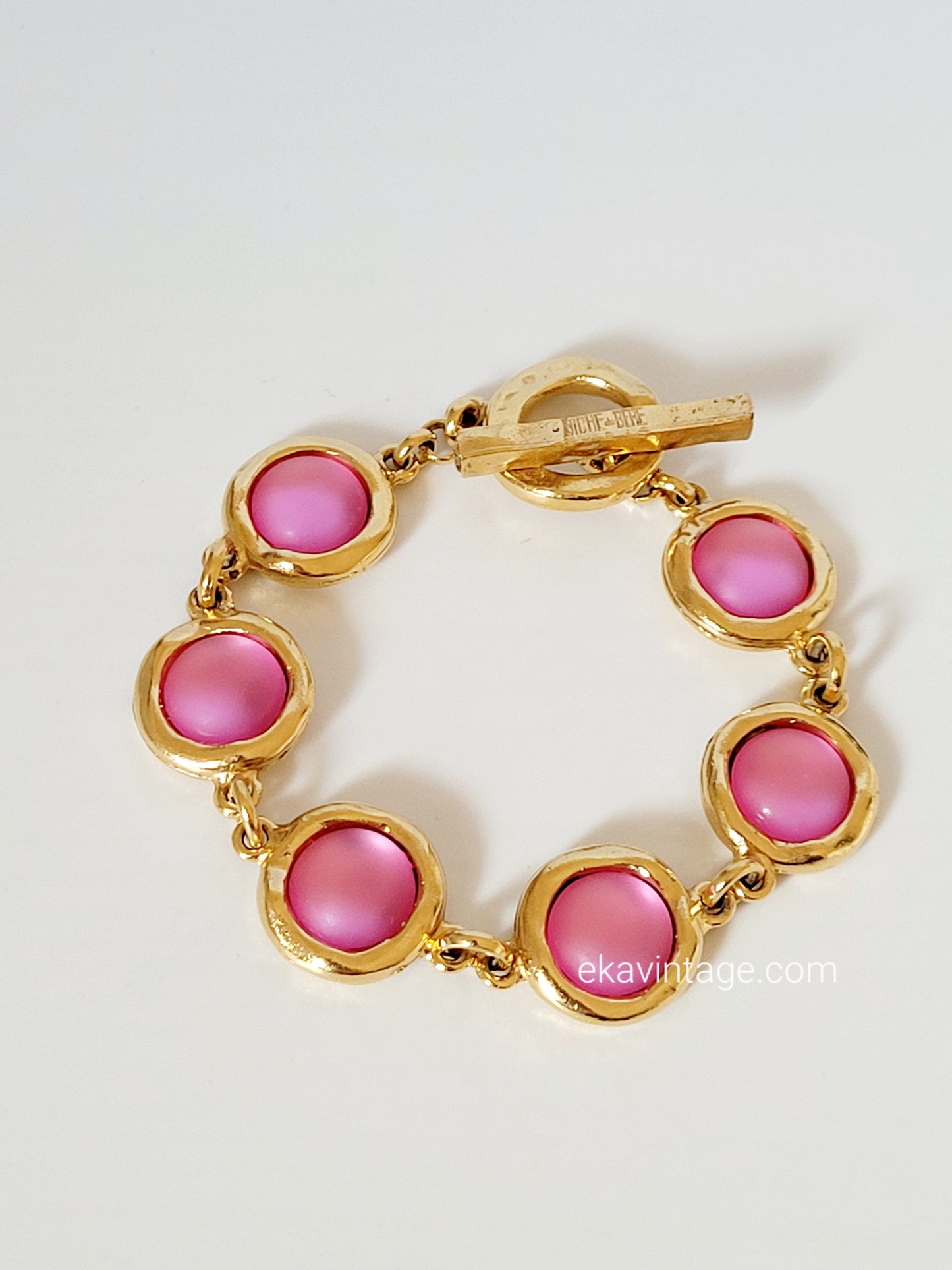 Biche de Bere - Bracelet vintage cabochons roses