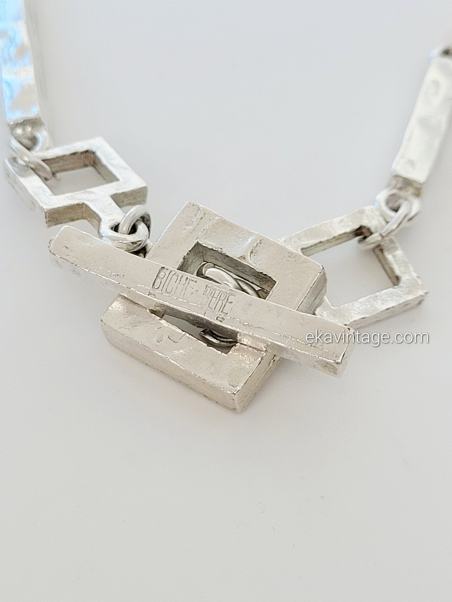CollierBiche de Bere - Collier vintage en métal argenté