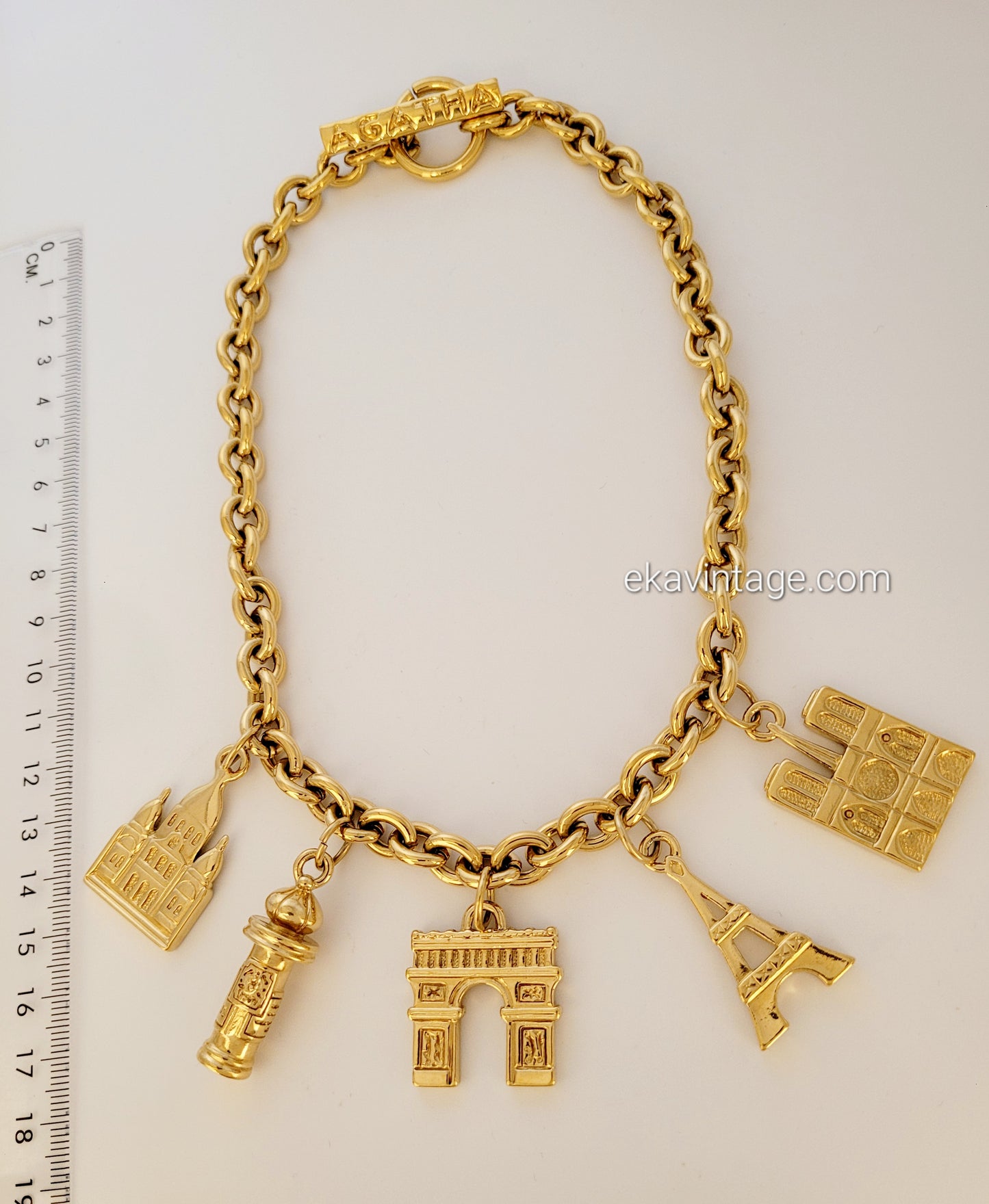 Agatha - Collier cinq breloques Paris