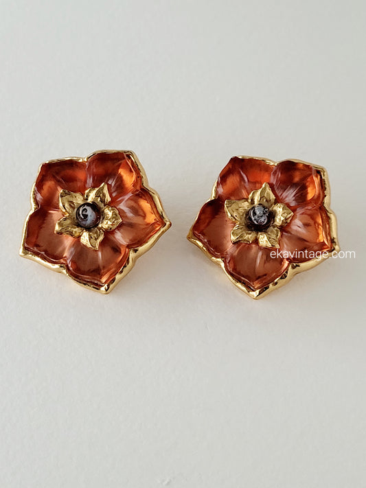 Kenzo - Boucles d'oreilles vintage Fleur en lucite