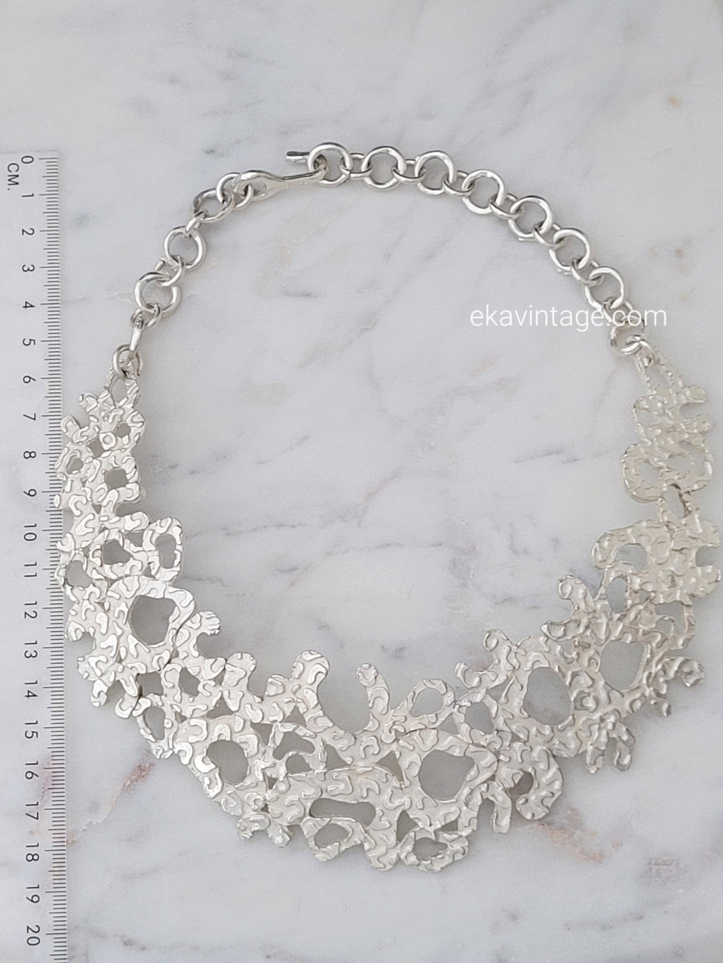 Biche de Bere - Collier vintage argenté