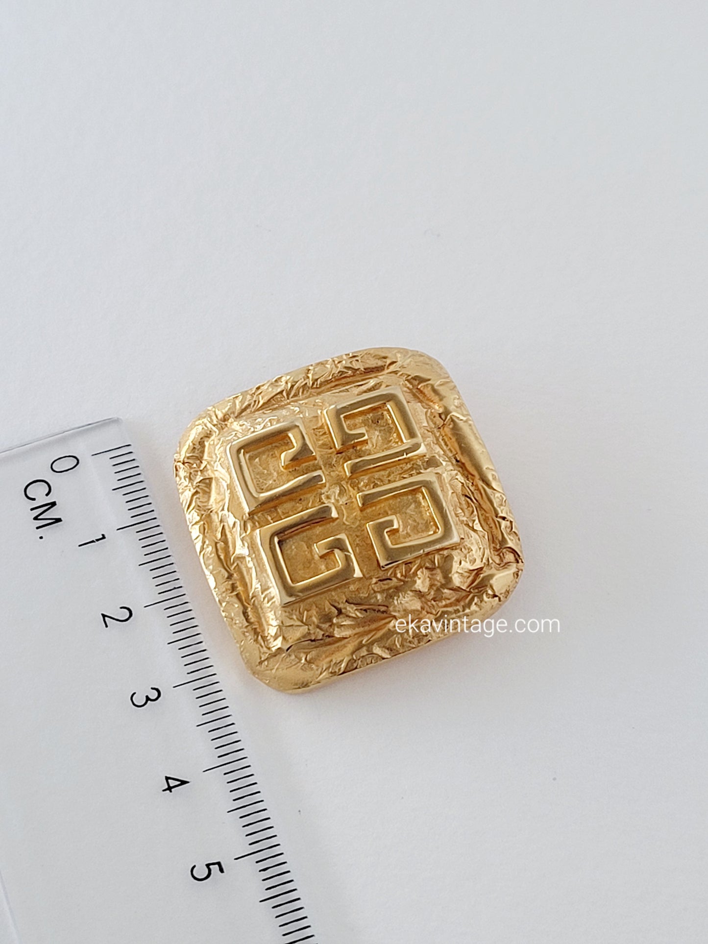 Givenchy - Broche vintage