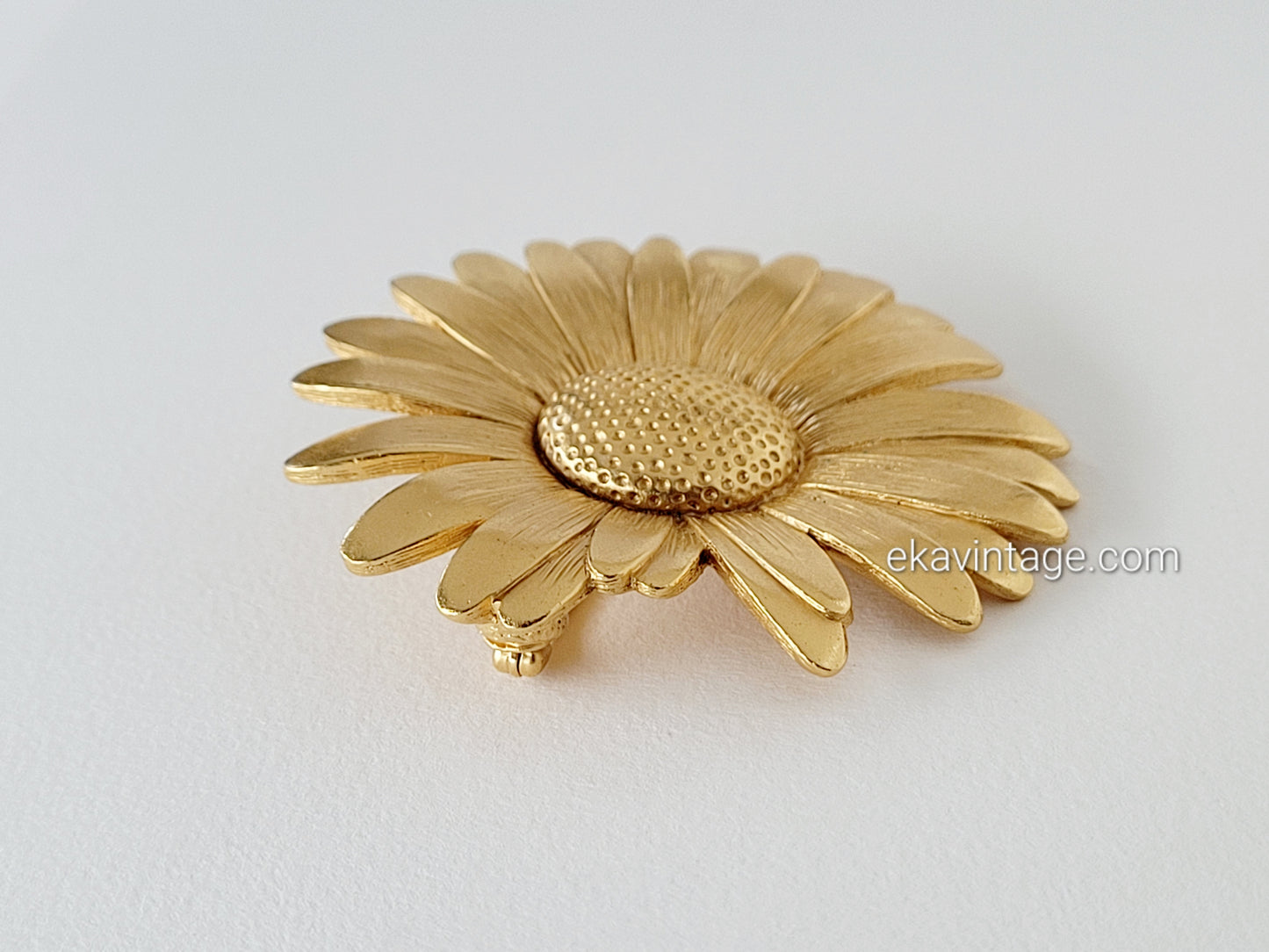 Escada-Grande broche Marguerite