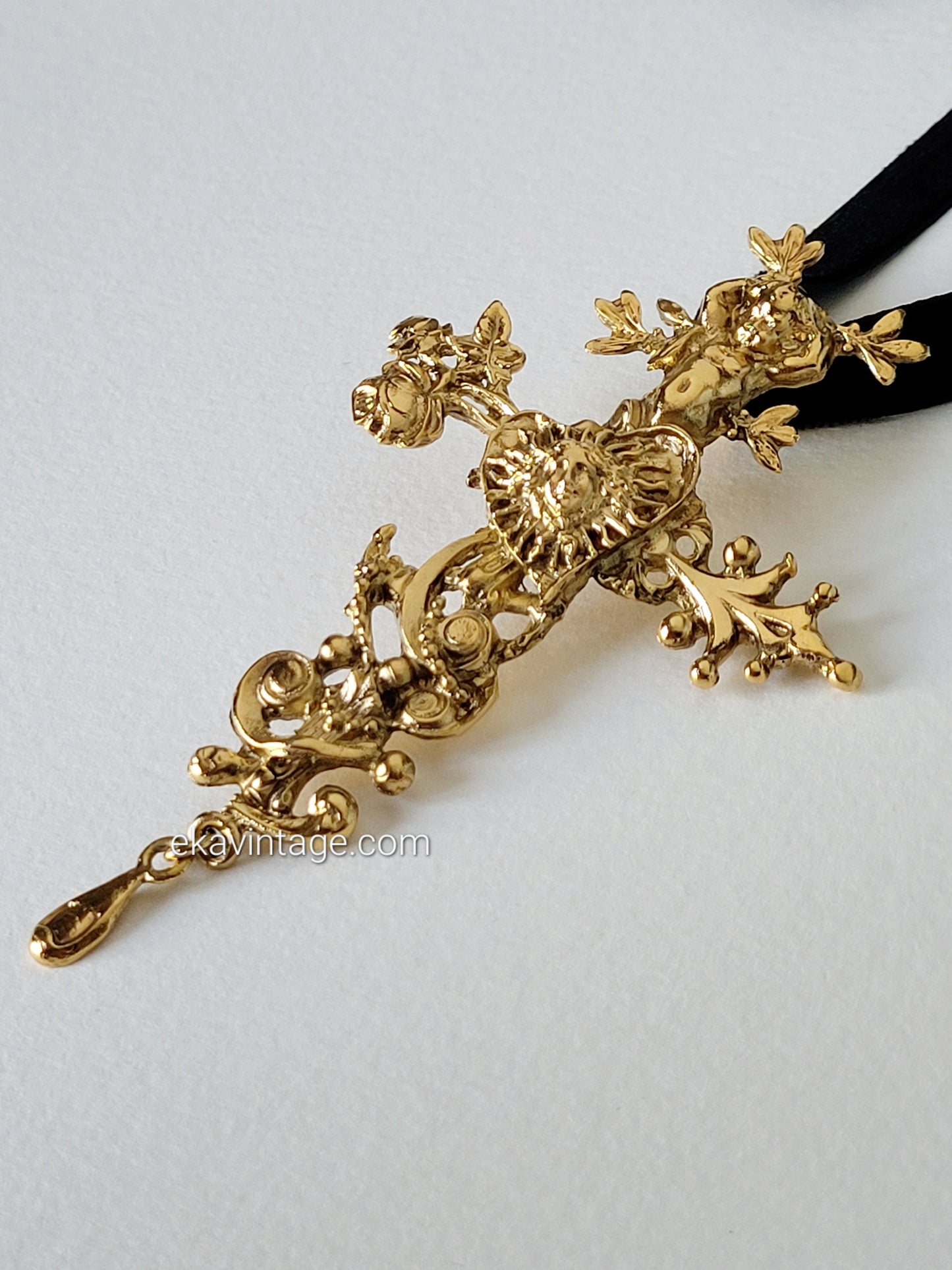 Christian Lacroix - Pendentif vintage Croix