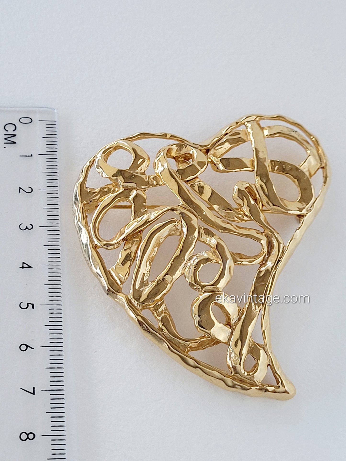 Broche vintage Air France créé par Christian Lacroix