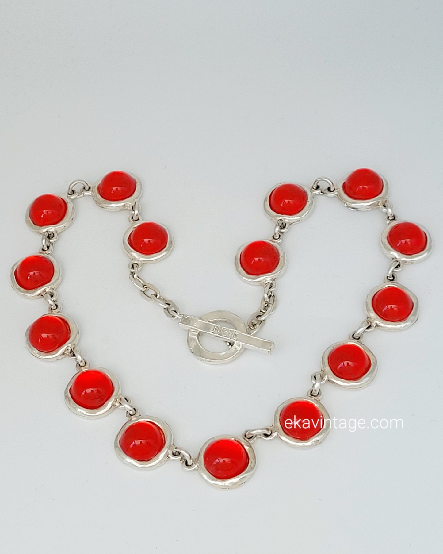 Biche de Bere - magnifique collier vintage cabochons rouges