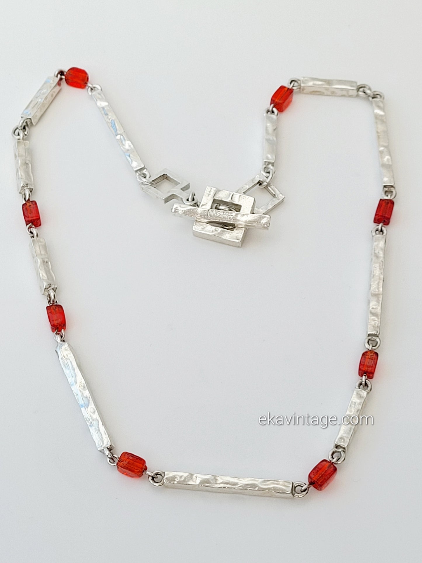 CollierBiche de Bere - Collier vintage en métal argenté
