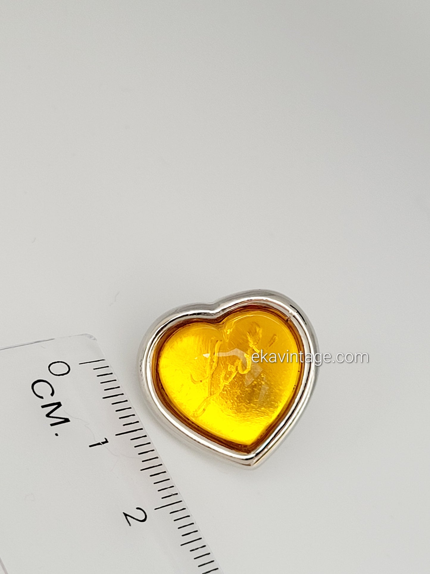 Sonia Rykiel - Pin's vintage cœur